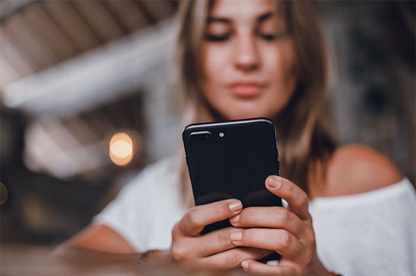 Parents Sue Instagram For Daughter’s ED
